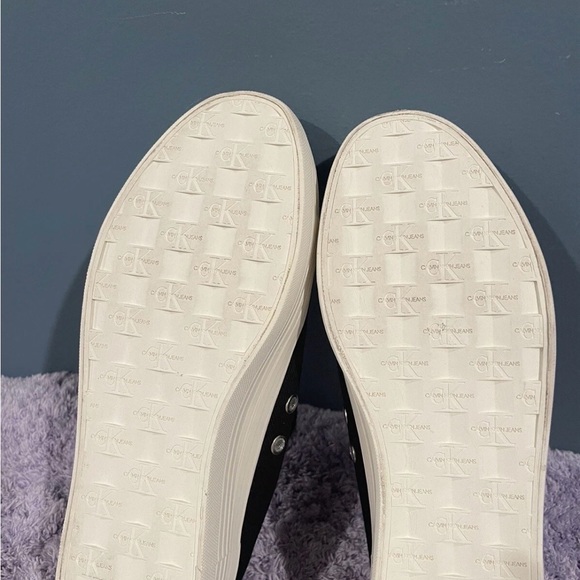 Calvin Klein Jeans Zohene B4R1620 Black Platform Sneakers NWOB Women’s Size 9 - Picture 15 of 15